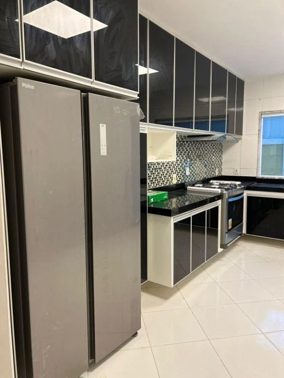 Мебльований будинок із відкритою кухнею 201 м² — photo 24