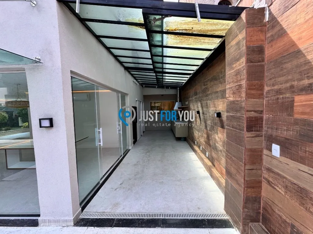 4-bedroom house with a jacuzzi in Rio de Janeiro — photo 25