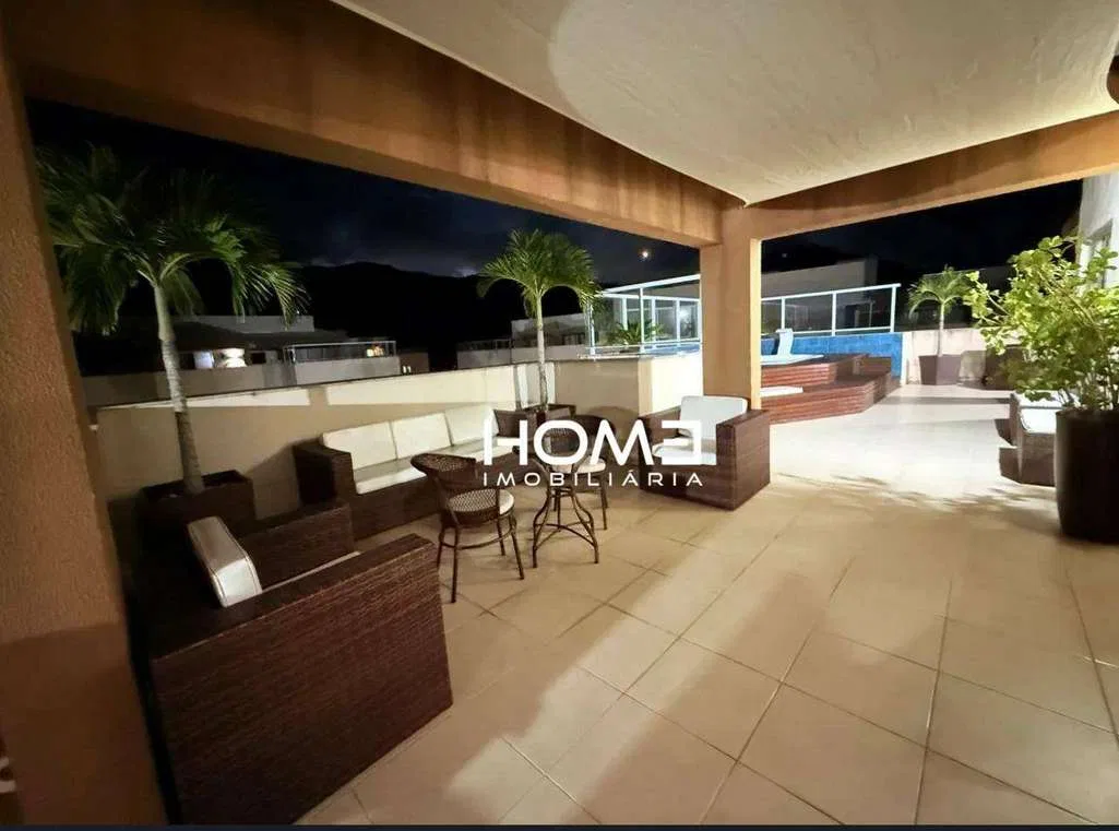 Furnished 230 m² penthouse with 3 bedrooms and pool — photo 3