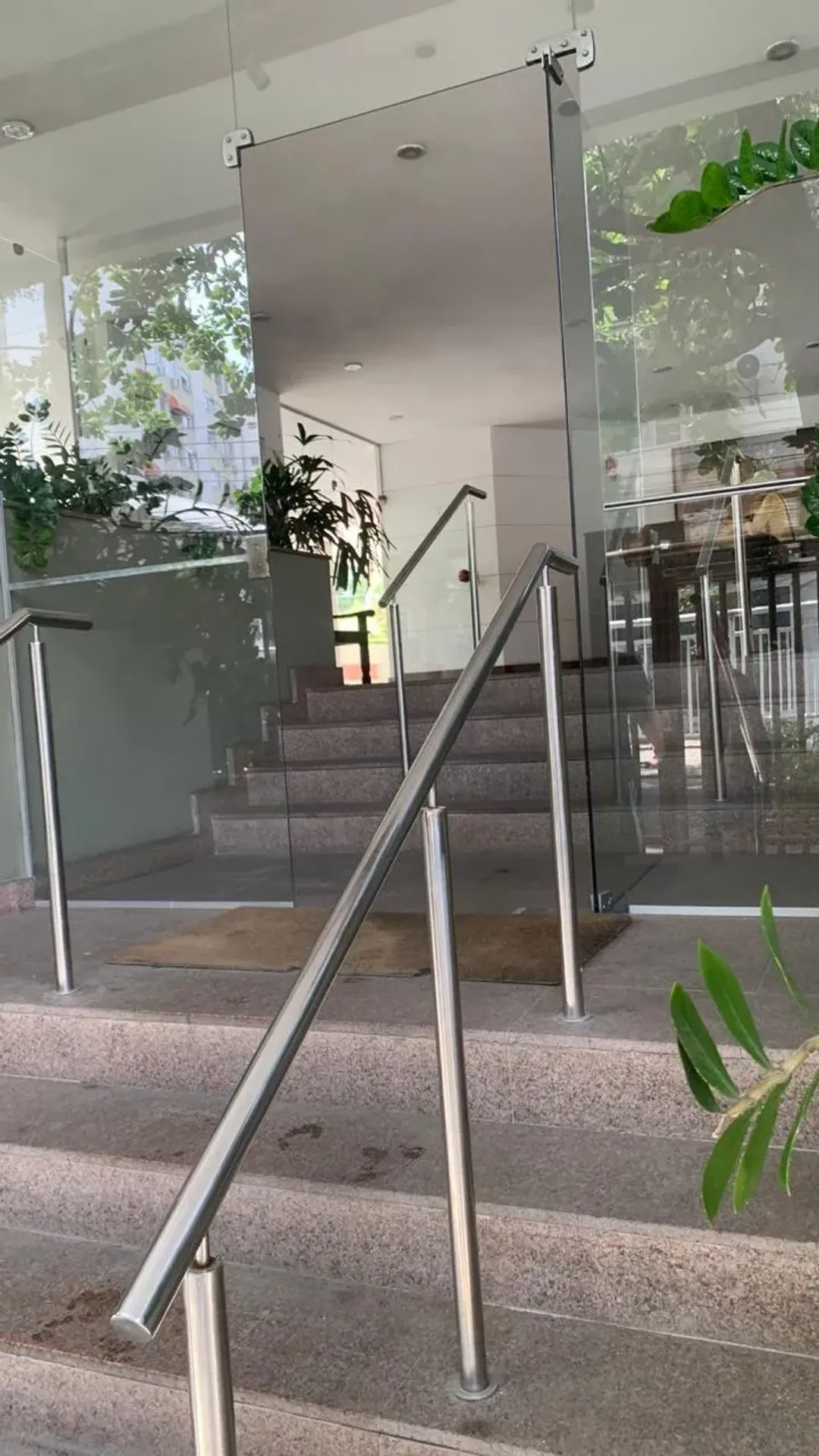 Квартира 71 м² с 1 спальней и приватным садом — photo 43