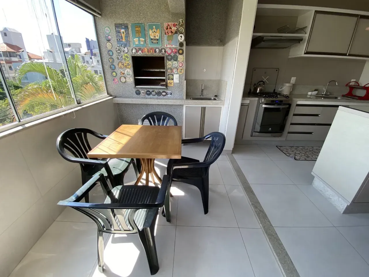 Мебльована квартира з 1 спальнею, балконом і кухнею-студією — photo 18