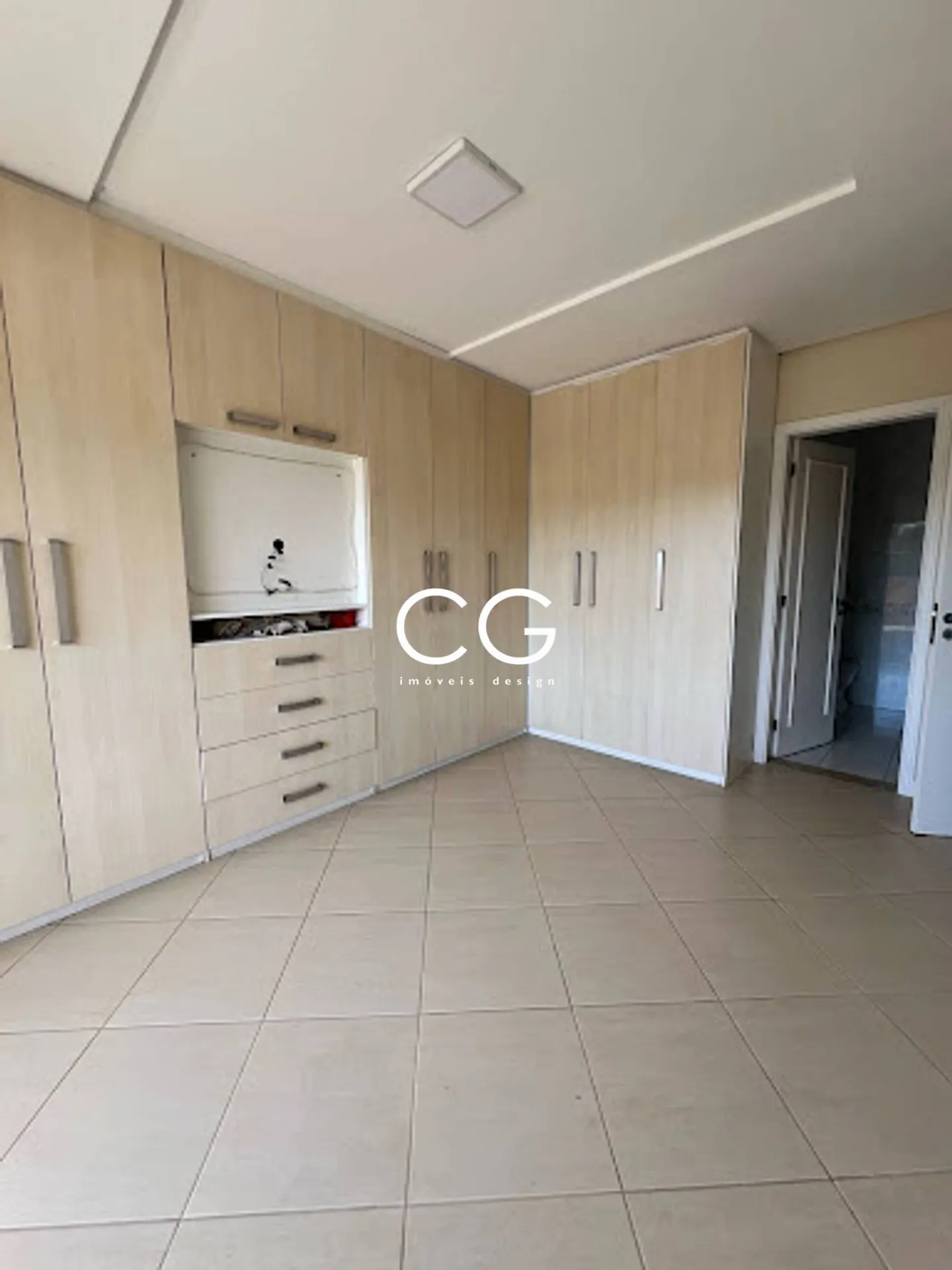 Casa 300 m² com 4 dormitórios e cozinha a gás — photo 13