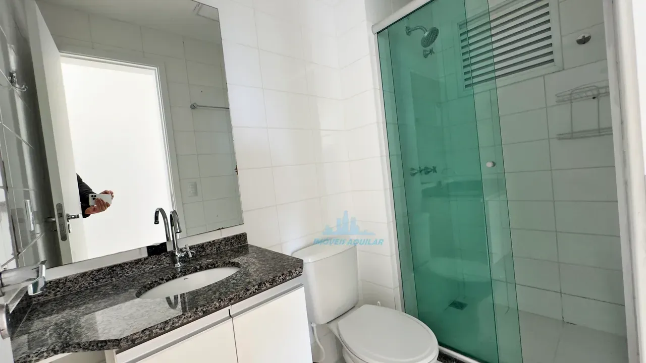 Furnished 2-bedroom apartment with private garden — photo 3