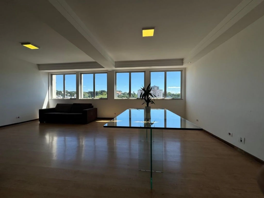 Квартира 268 м² із заскленим балконом та гардеробною — photo 26