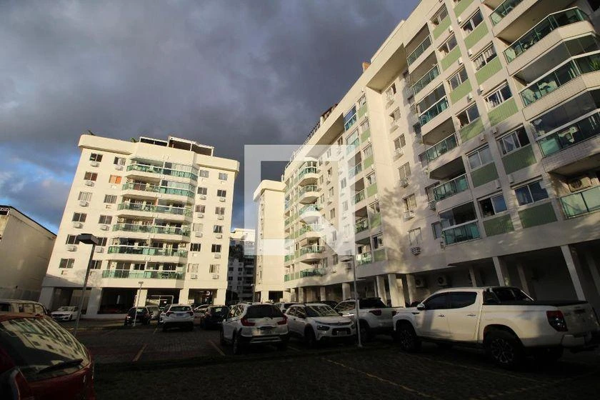 Apartamento amueblado de 3 dormitorios con balcón acristalado — photo 47