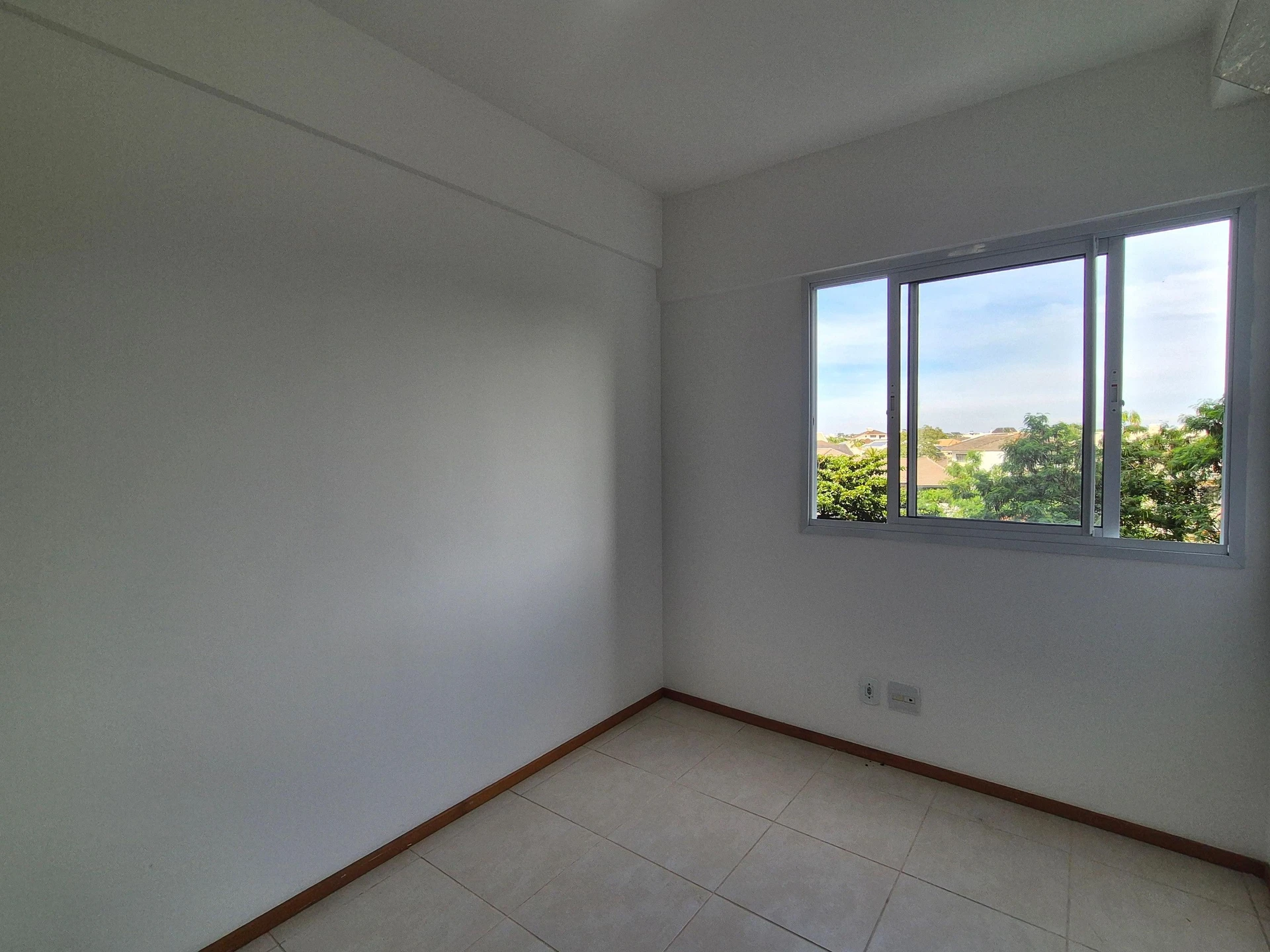Apartment, 133 m², with a glass-enclosed balcony — photo 7