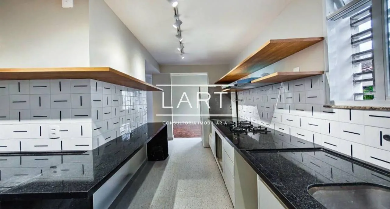 Apartment, 70 m², with wood or laminate floors — photo 13