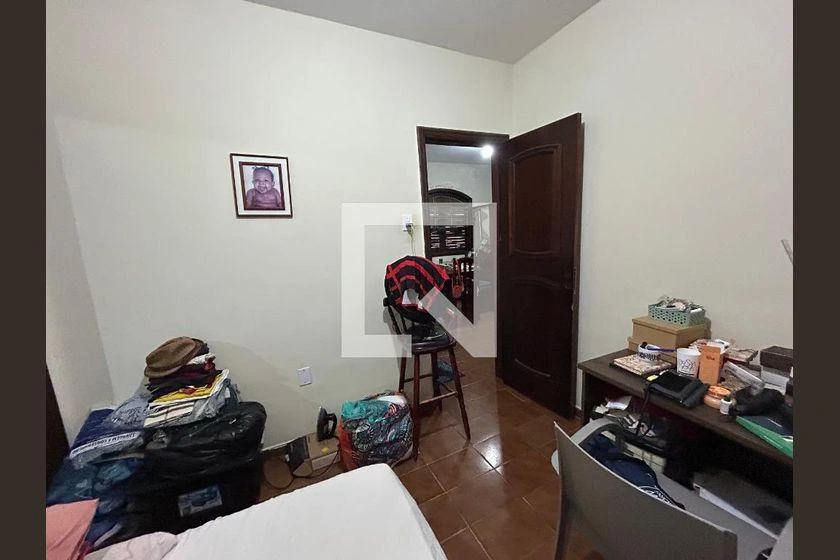 Furnished 3-bedroom house with desk workspace — photo 26