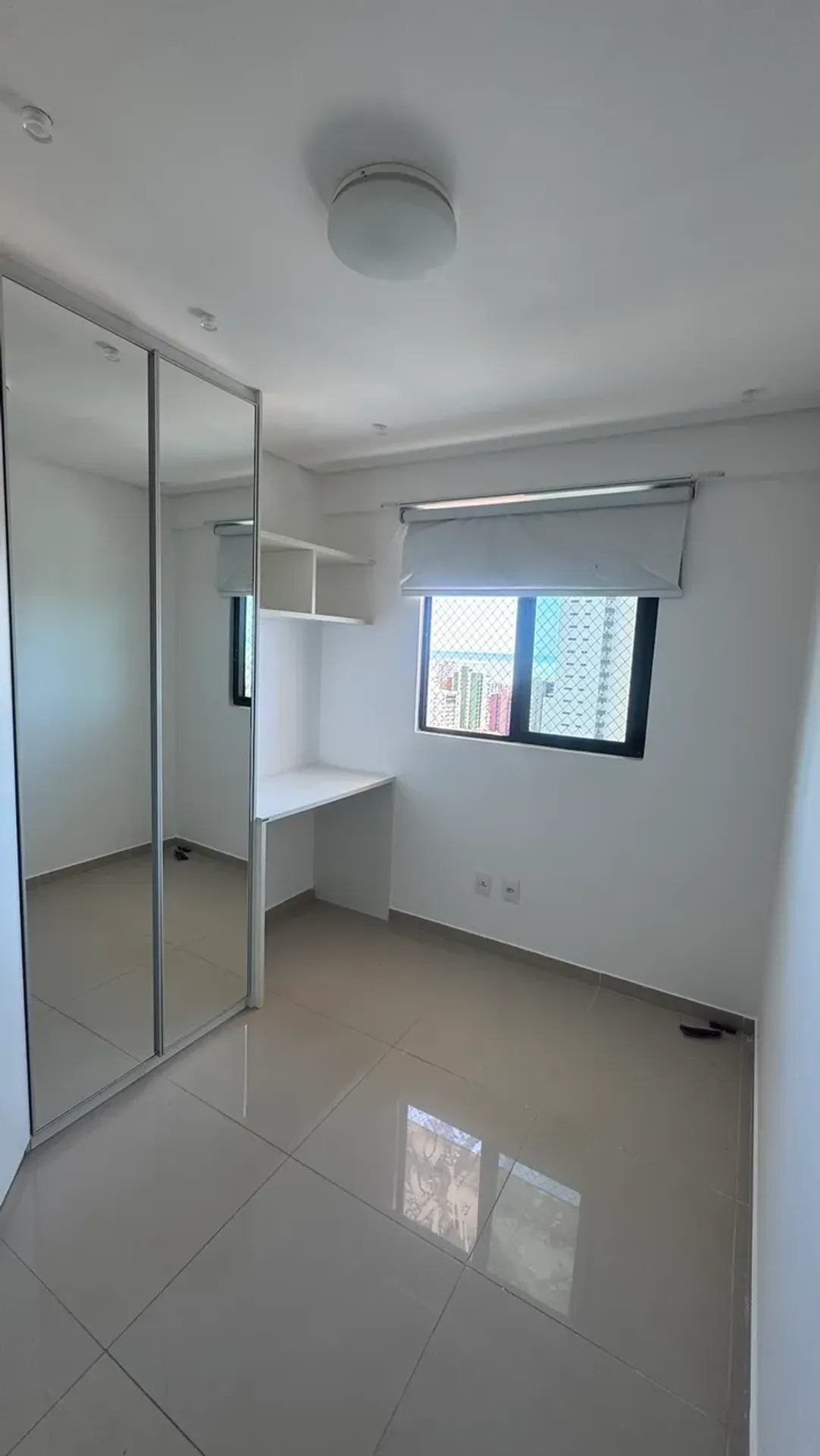 Apartment on the 18th floor with a washing machine — photo 6
