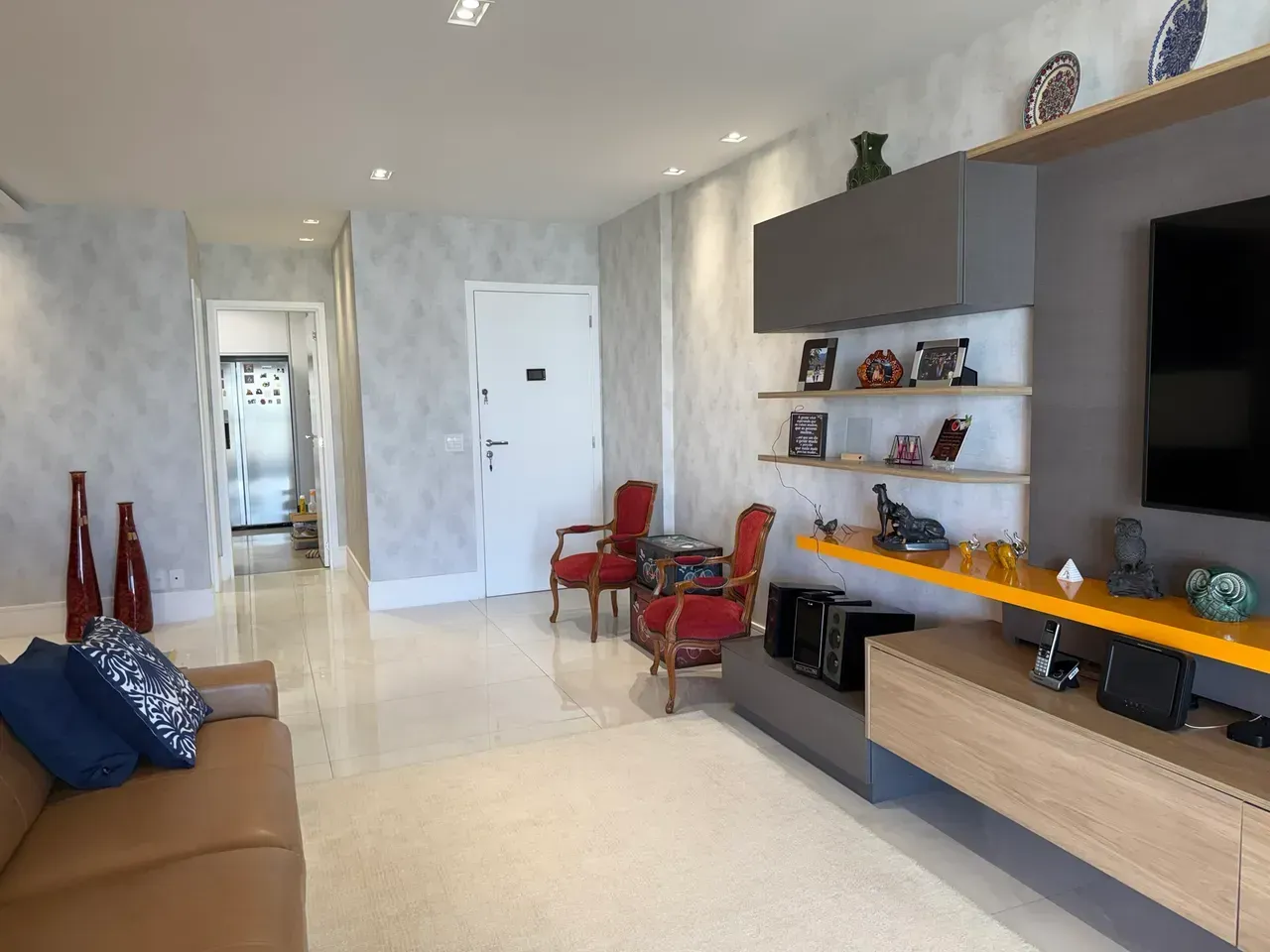 Apartamento mobiliado com 3 quartos e varanda — photo 3
