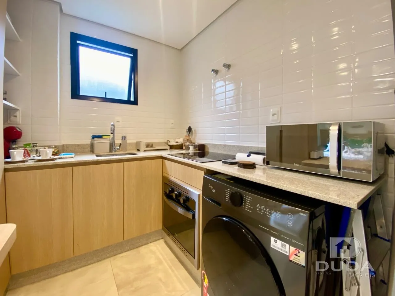 One-bedroom apartment with a water view — photo 16