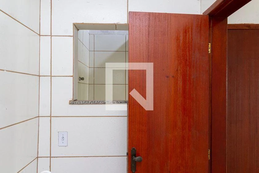 38 m² unfurnished studio with private garden and 1 parking — photo 34