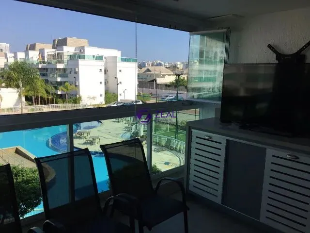 Furnished apartment with open-plan kitchen and 2 bedrooms — photo 8