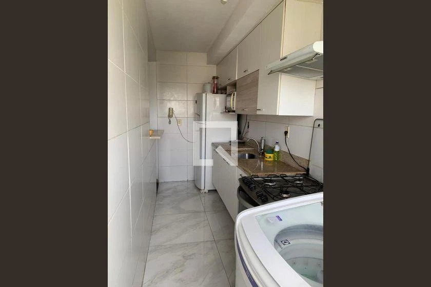 Apartamento amueblado de 2 dormitorios y 45 m² — photo 2