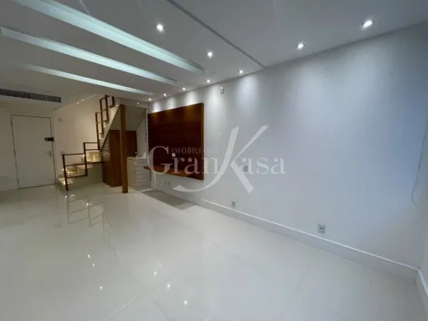 One-bedroom apartment in a building with a sauna — photo 4