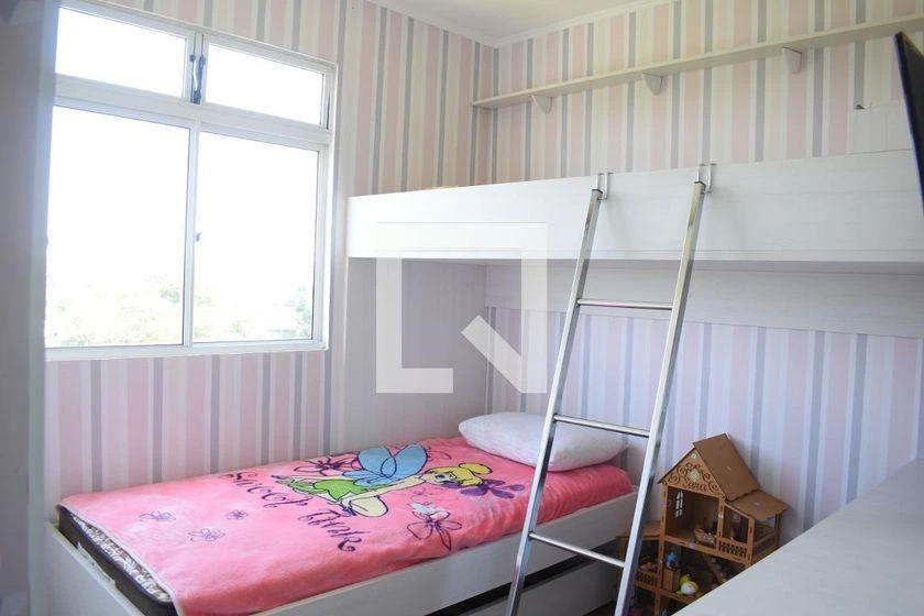 2-bedroom apartment with a washing machine in Curitiba — photo 16