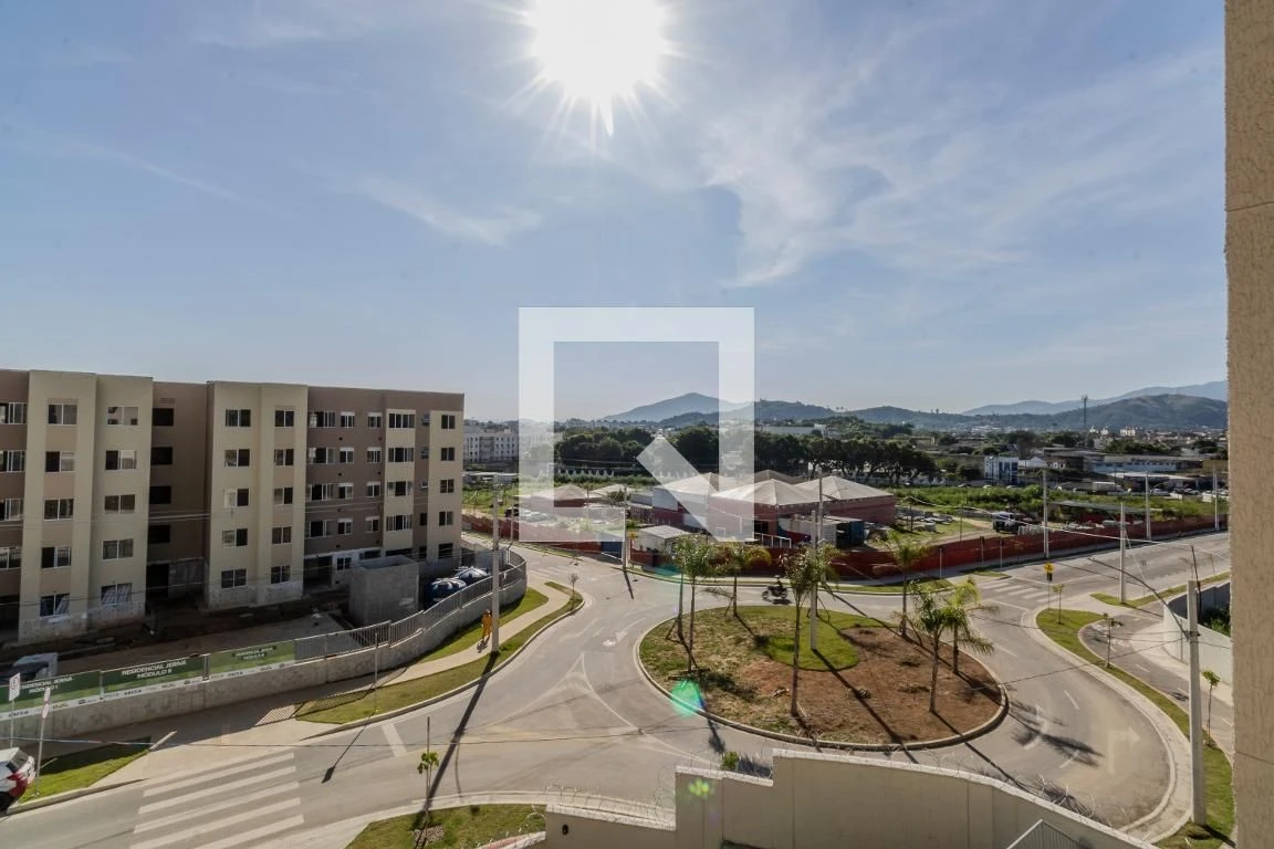 2-bedroom apartment with mountain views — photo 9