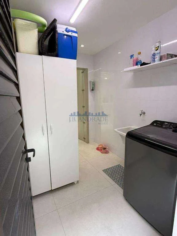Casa com 4 dormitórios, 240 m² e 3 suítes com varanda — photo 20