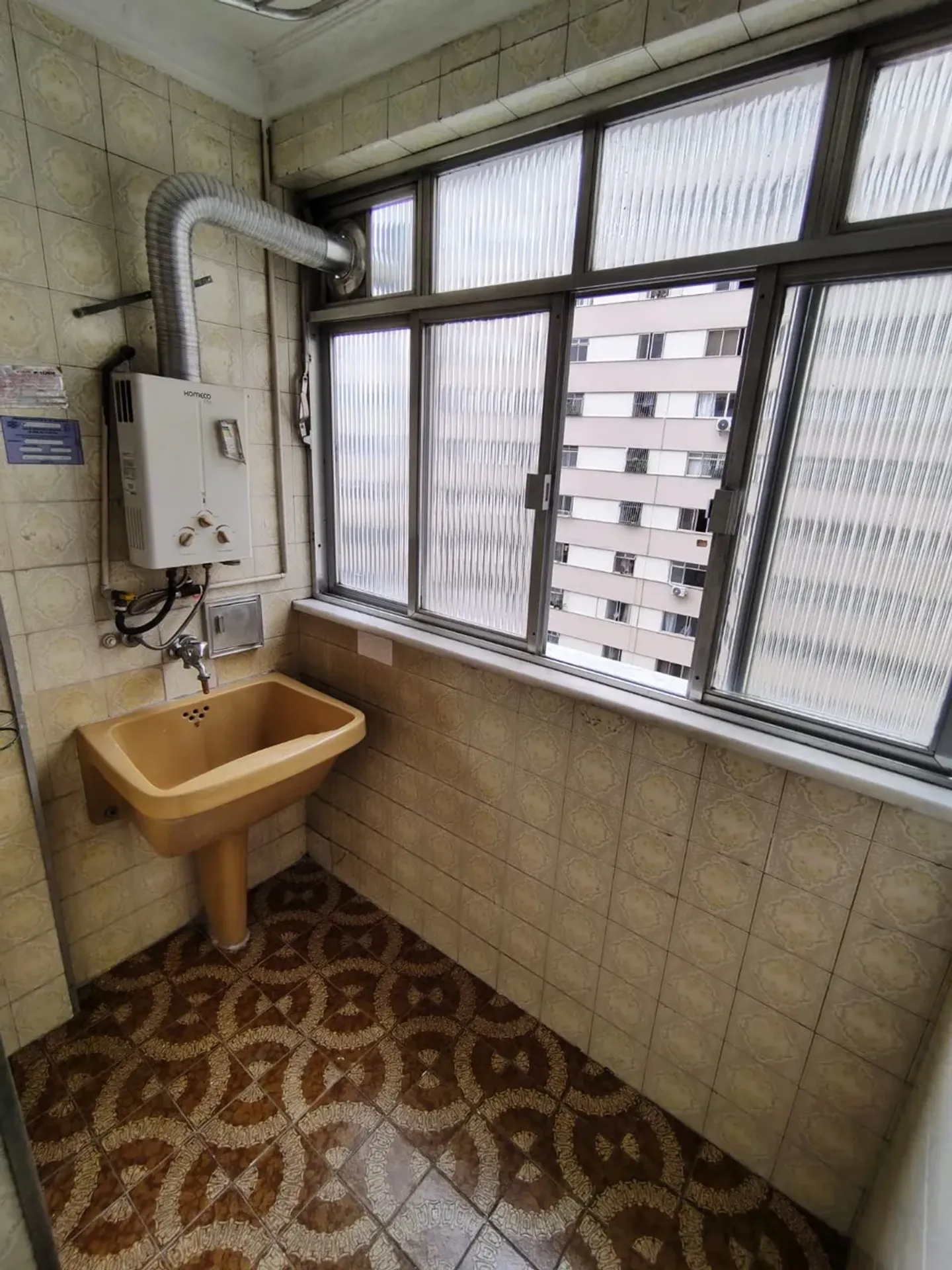 Робоче місце та 3 спальні: квартира 68 м² — photo 9