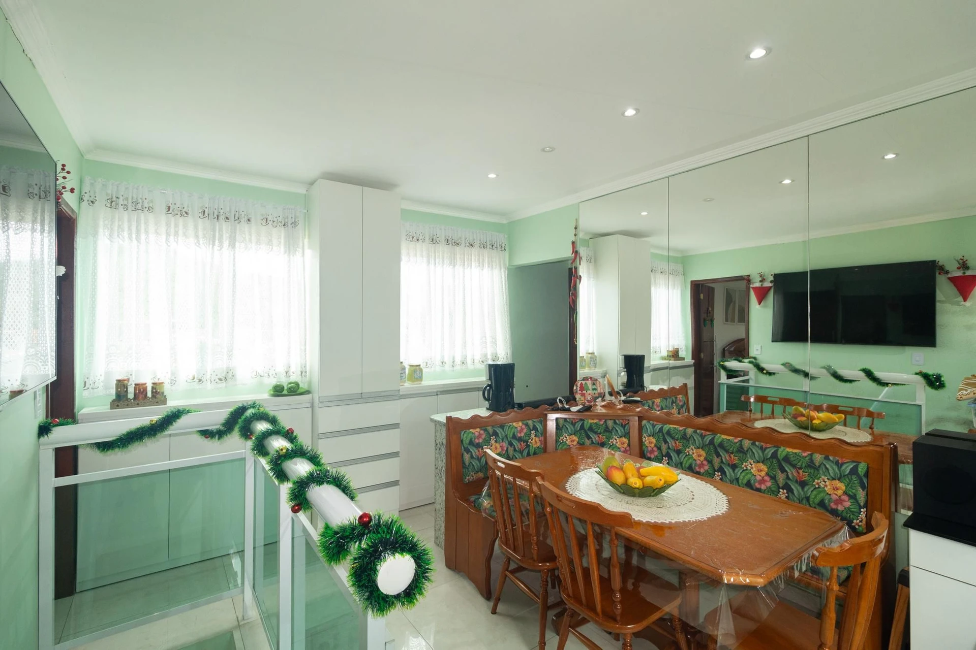 Casa mobiliada com 3 quartos e 4 banheiros — photo 13