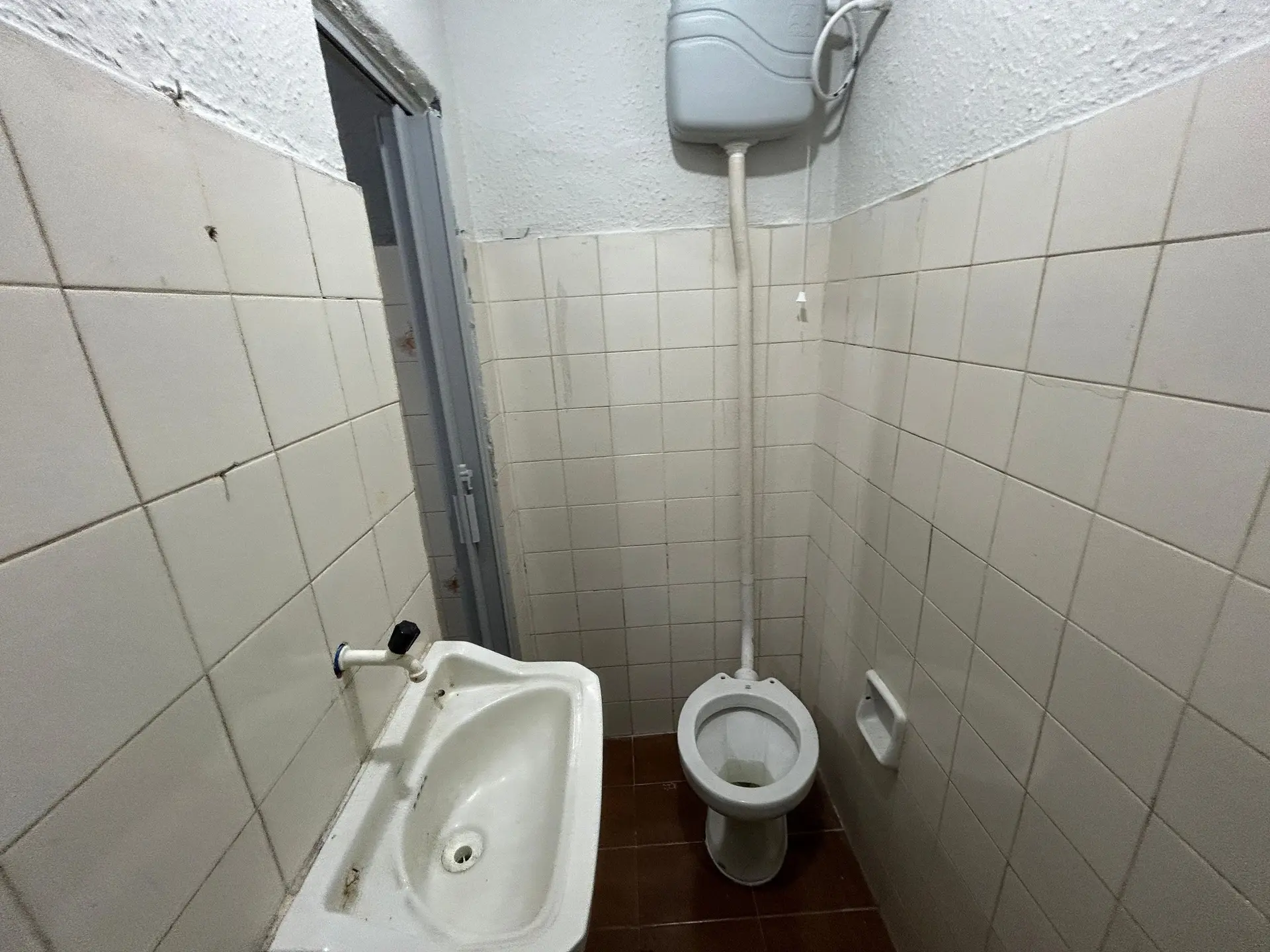 Rental house with 1 bedroom and 1 bathroom no parking — photo 23