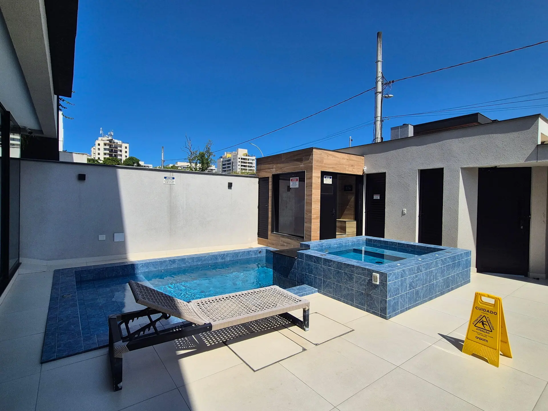 Studio mobiliado com 1 quarto e varanda com fechamento — photo 27