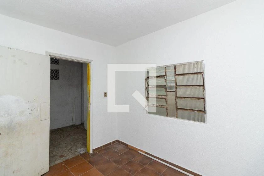 Rental house with a closed kitchen and 2 bedrooms — photo 27