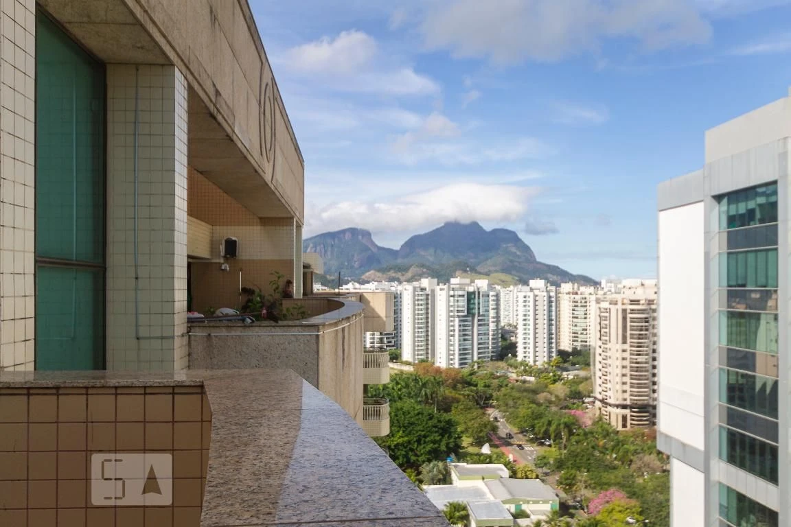 3-bedroom apartment with 2 parking spots and en-suites — photo 39