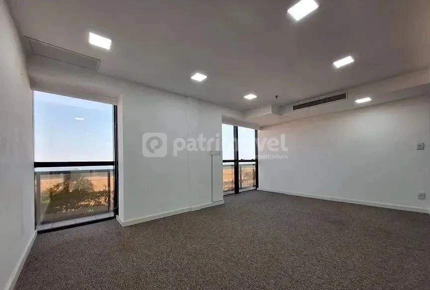 Пустая квартира 309 м² с кондиционером — photo 5