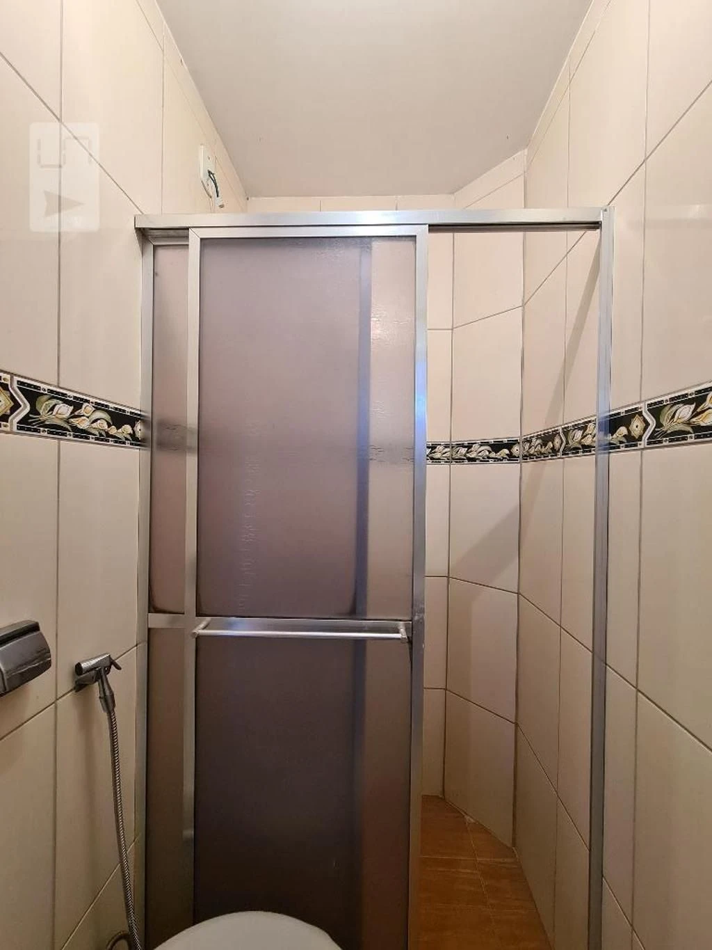 Unfurnished 1-bedroom apartment with 1 bath and no parking — photo 24