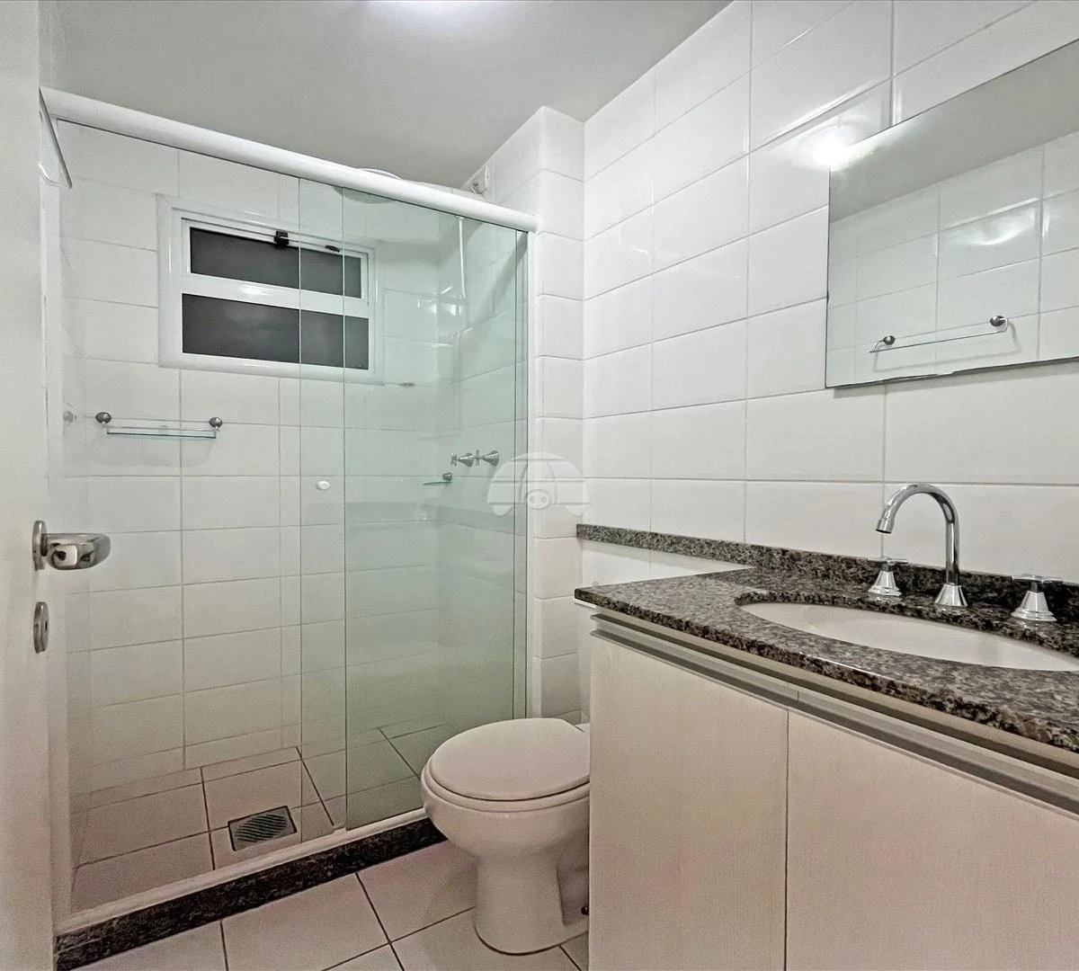 Furnished apartment, 70 m², with a grill on the balcony — photo 23