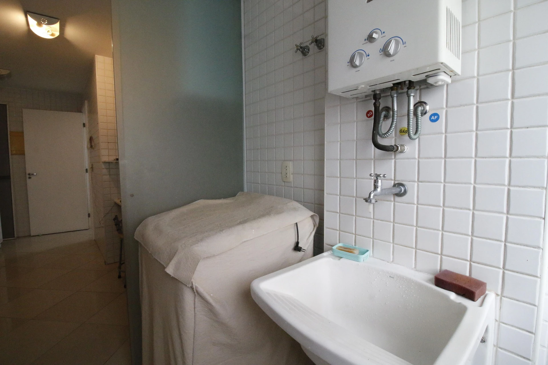 Робоче місце та 3 спальні: квартира 102 м² — photo 38