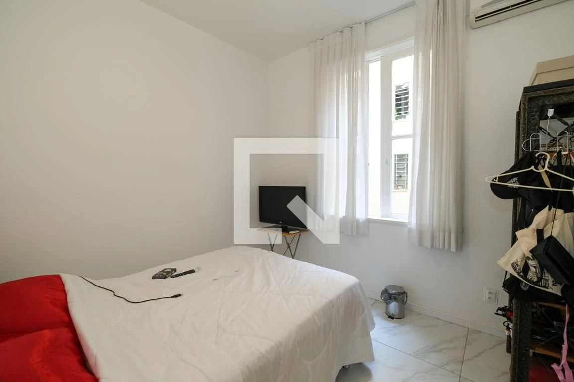 Furnished apartment with 3 bedrooms and private BBQ — photo 31