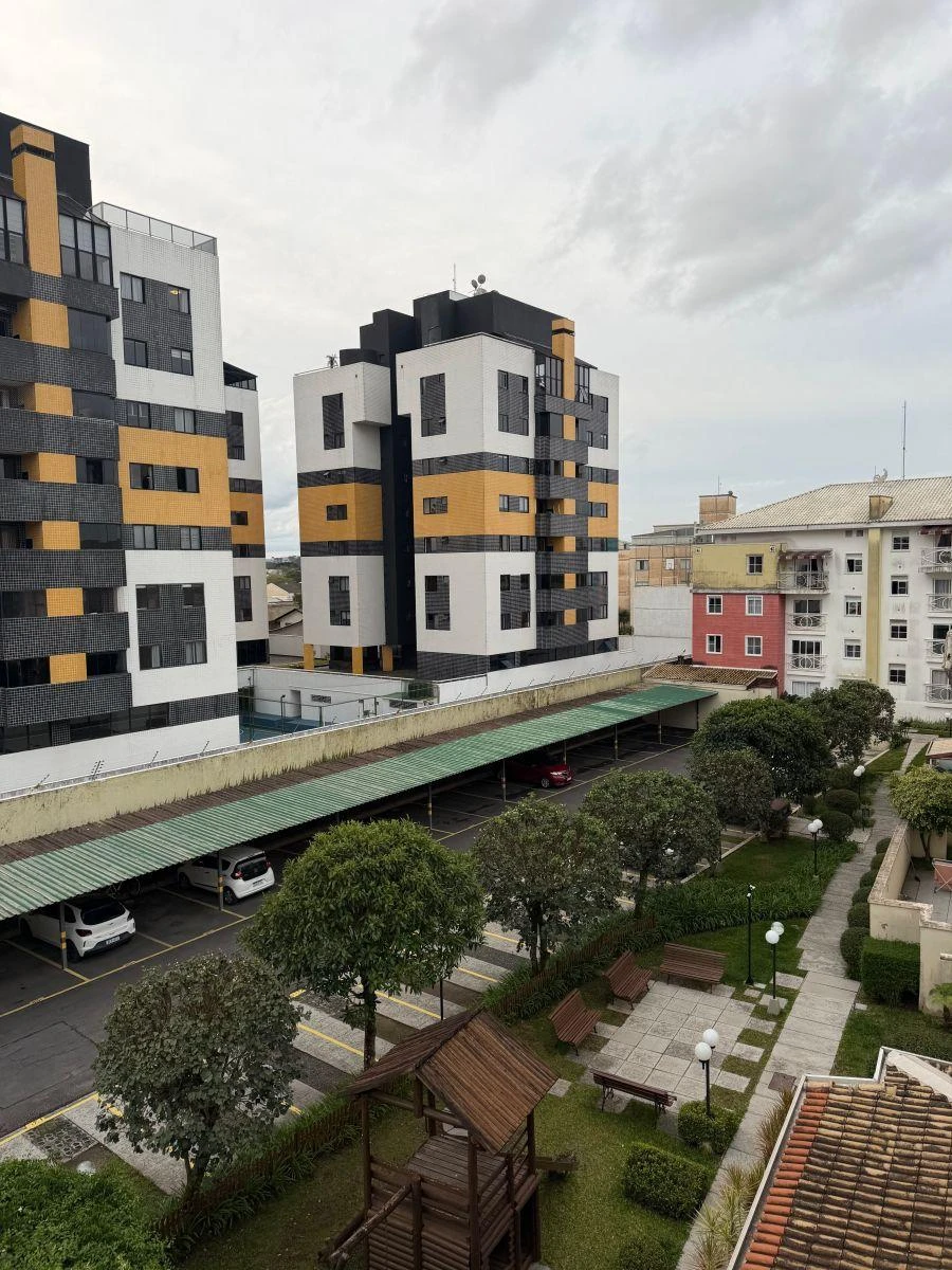 Departamento con piso de madera o laminado en Curitiba — photo 21