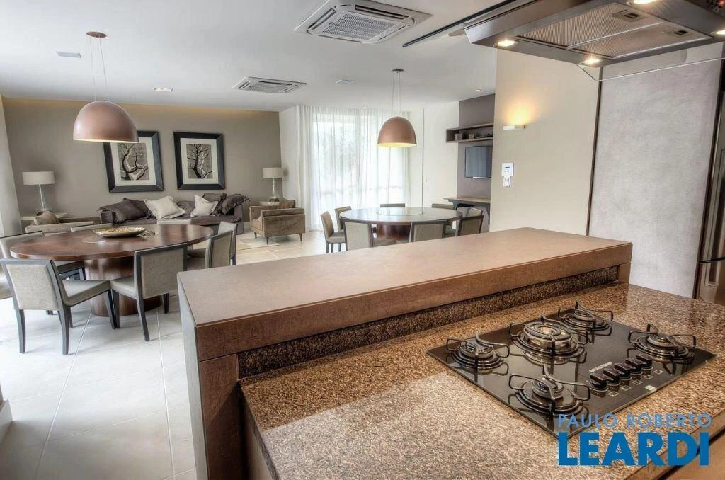 Furnished apartment, 70 m², with a grill on the balcony — photo 13