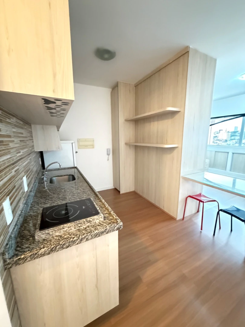 Furnished studio in a building with a gym — photo 4