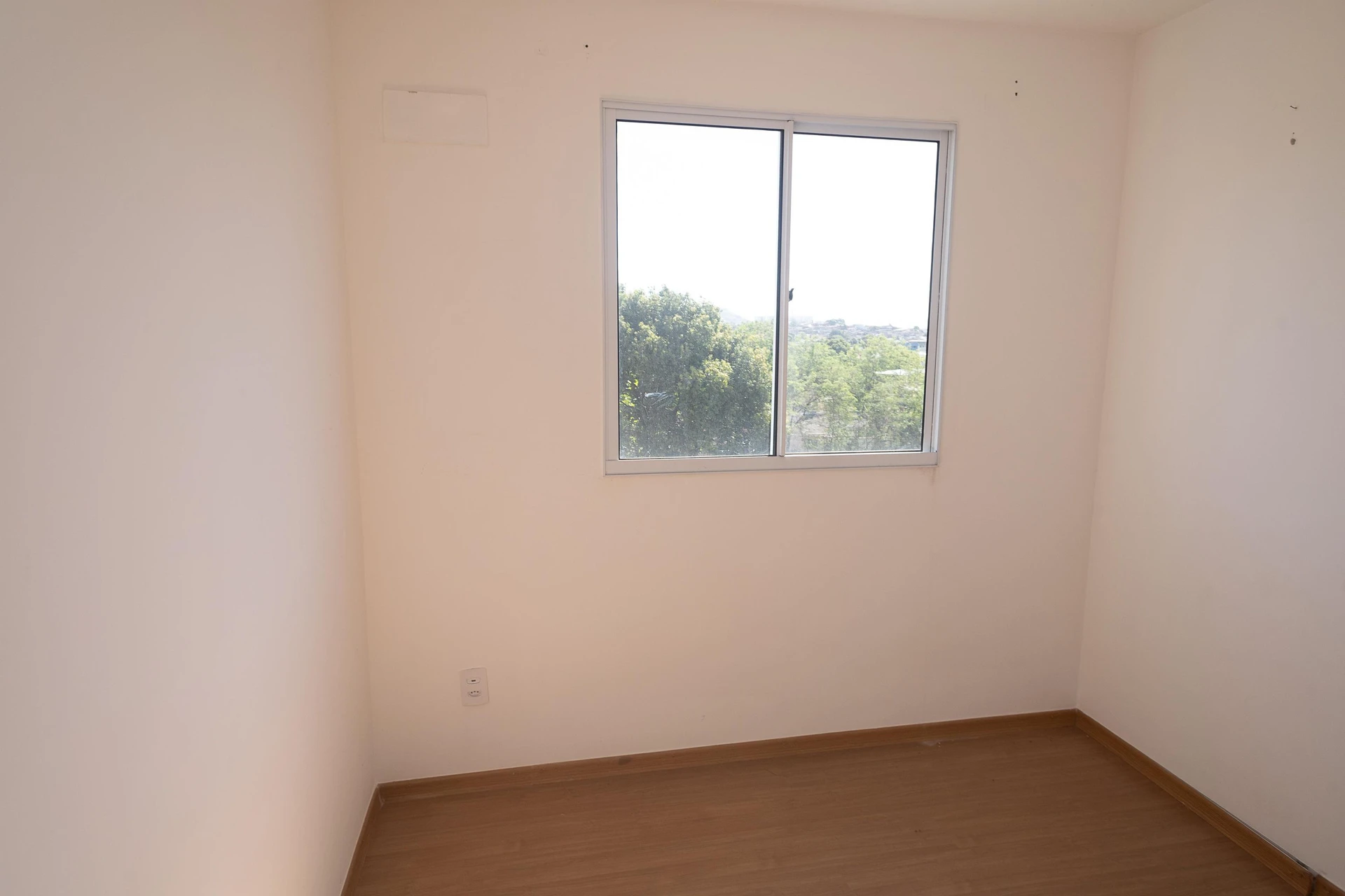 2-bedroom apartment with 1 bath and parking; pets ok — photo 16