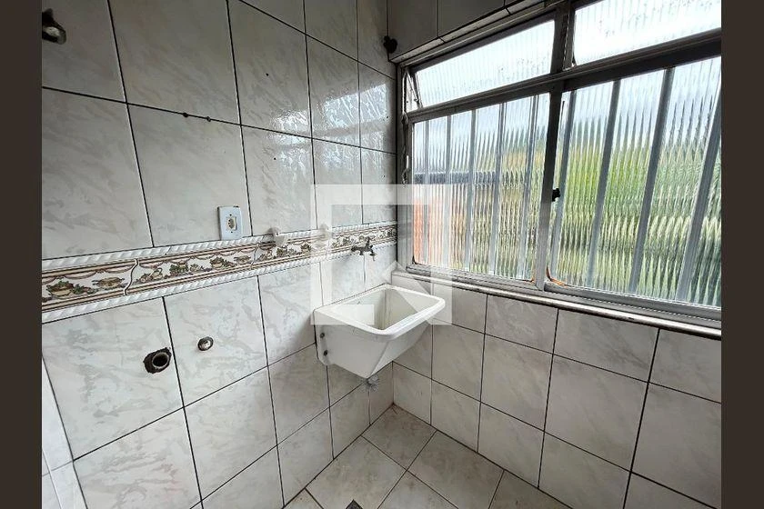 Unfurnished apartment with 2 bedrooms and gas water heater — photo 22