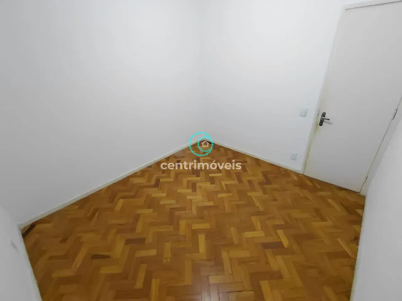 Apartamento, 65 m², com piso de madeira ou laminado — photo 21