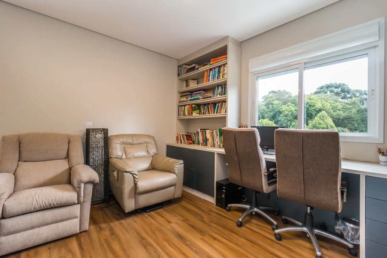 House with 4 en-suite bedrooms and open kitchen 412 m² — photo 20