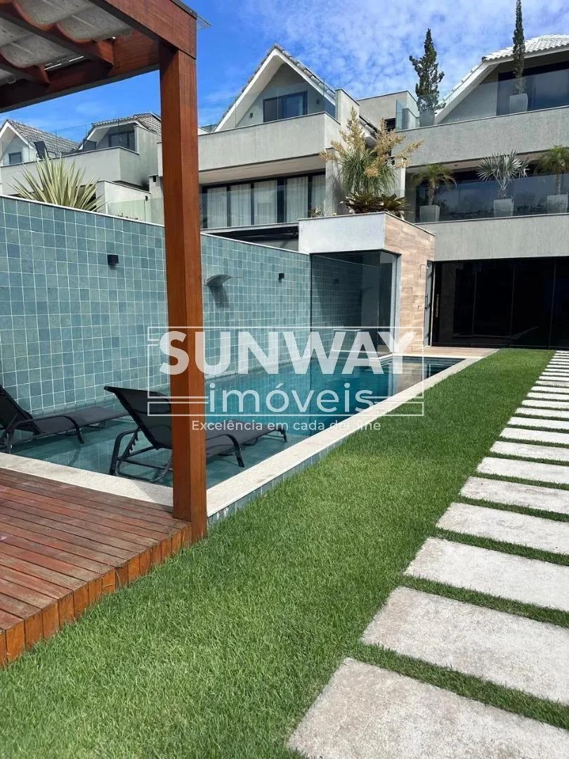 Робоче місце та 6 спалень: будинок 410 м² — photo 15