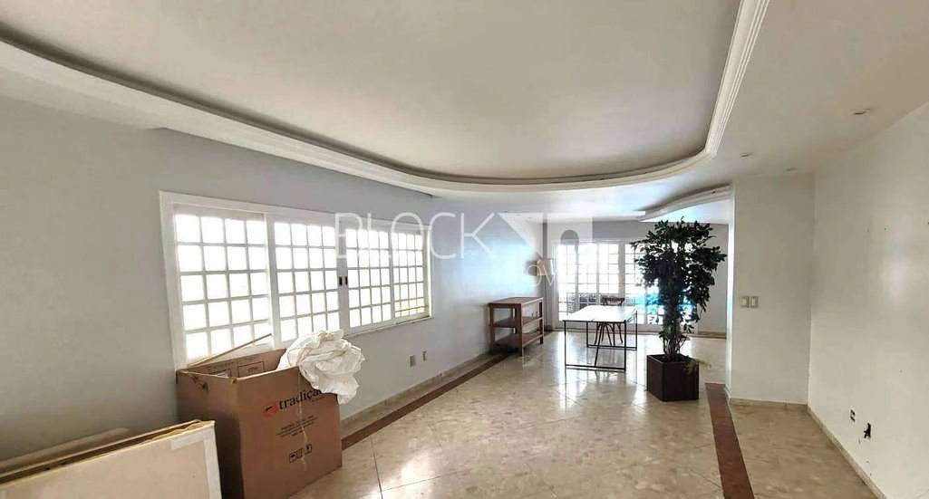 600 m² house with 4 bedrooms and 3 en-suite bathrooms — photo 27