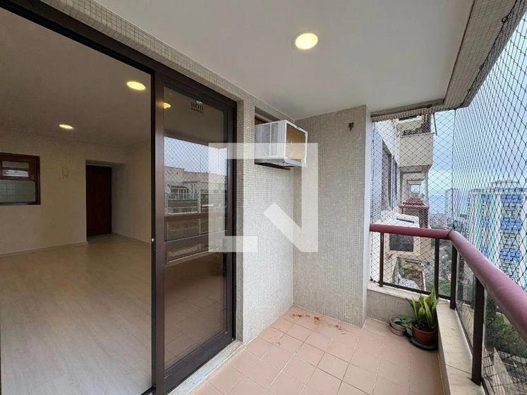 Рабочее место и 2 спальни: квартира 72 м² — photo 21