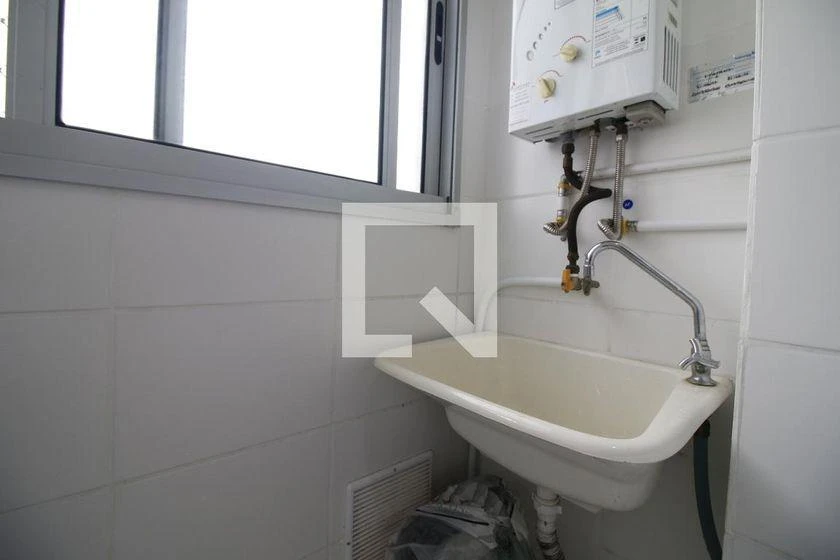 2-bedroom apartment with a washing machine — photo 27