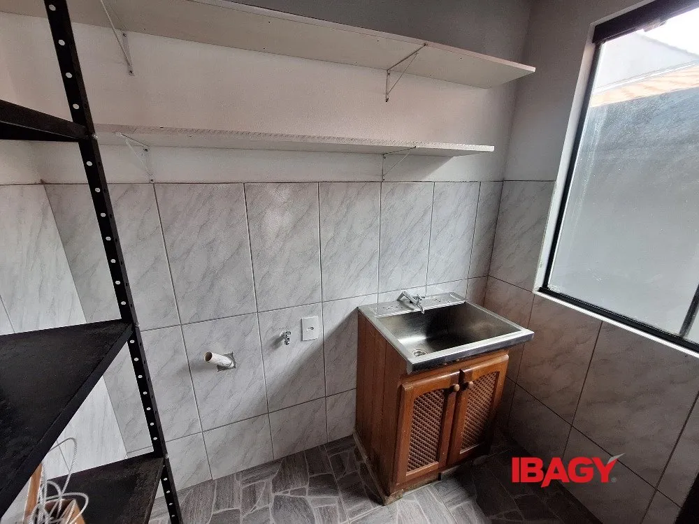 Washing machine in a 2-bedroom house, 121 m² — photo 24