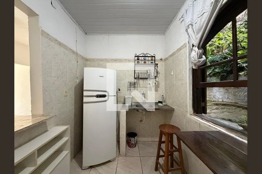 Studio mobiliado de 45 m² com varanda e cozinha fechada — photo 19