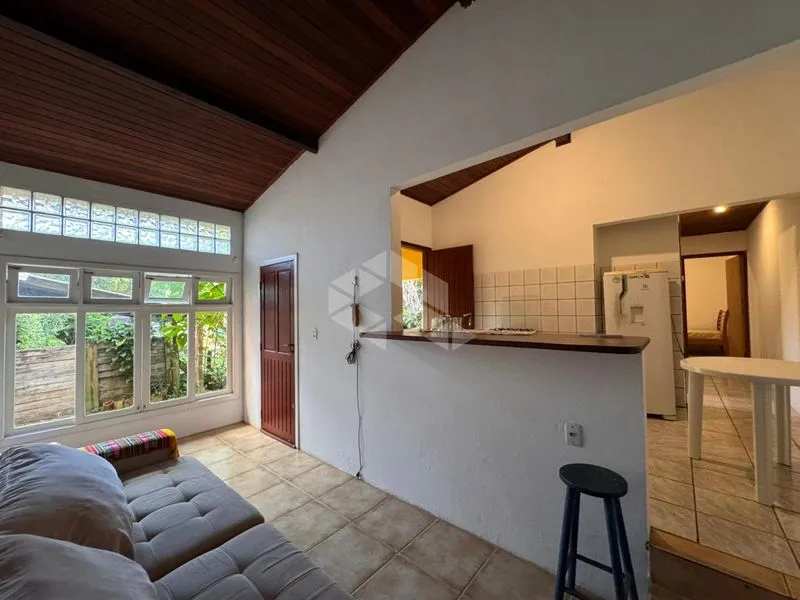 Casa de 130 m² com 2 suítes e lavanderia prática — photo 11