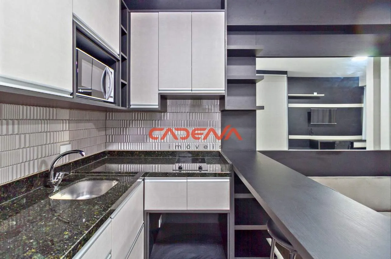 Furnished studio with open-plan kitchen and 1 bedroom — photo 8