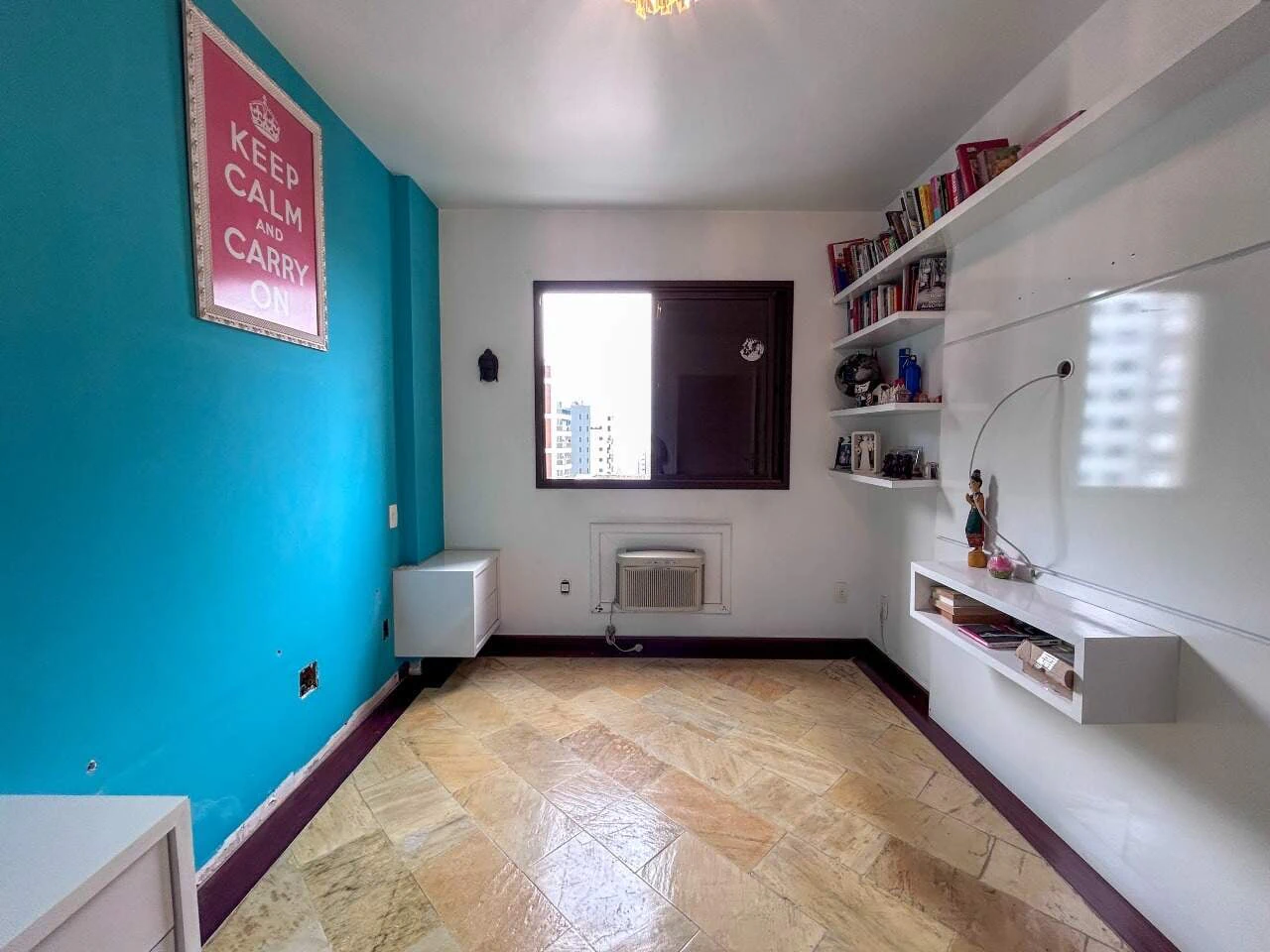 3-bedroom apartment with a home office — photo 21