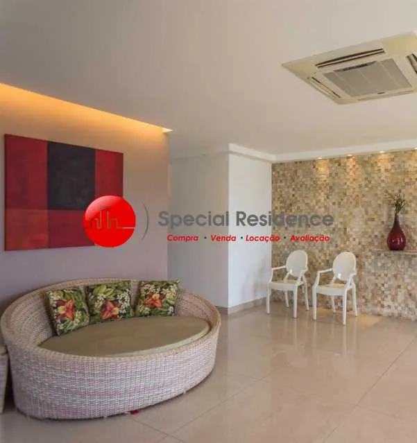 Furnished duplex-style cover with 4 bedrooms and 4 baths — photo 15